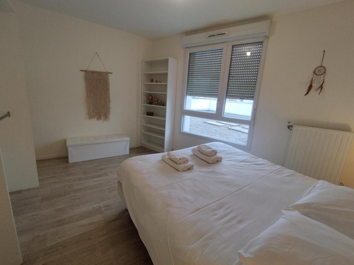 Saint Denis Appartement 2 Chambres Avec Parking Esterno foto